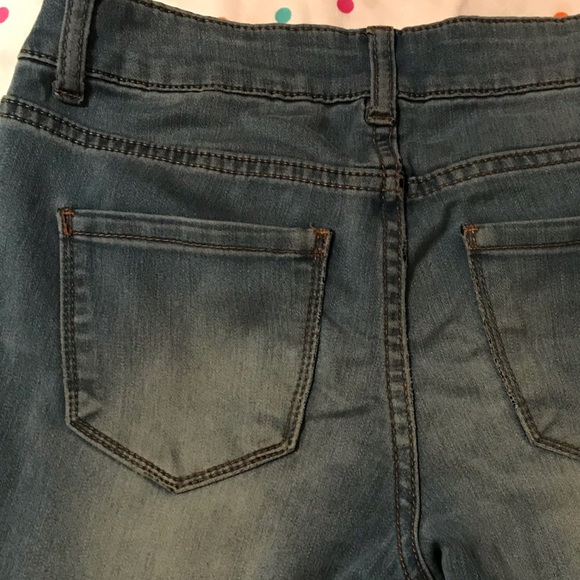 Delia’s Olivia jegging Jeans - Picture 4 of 6